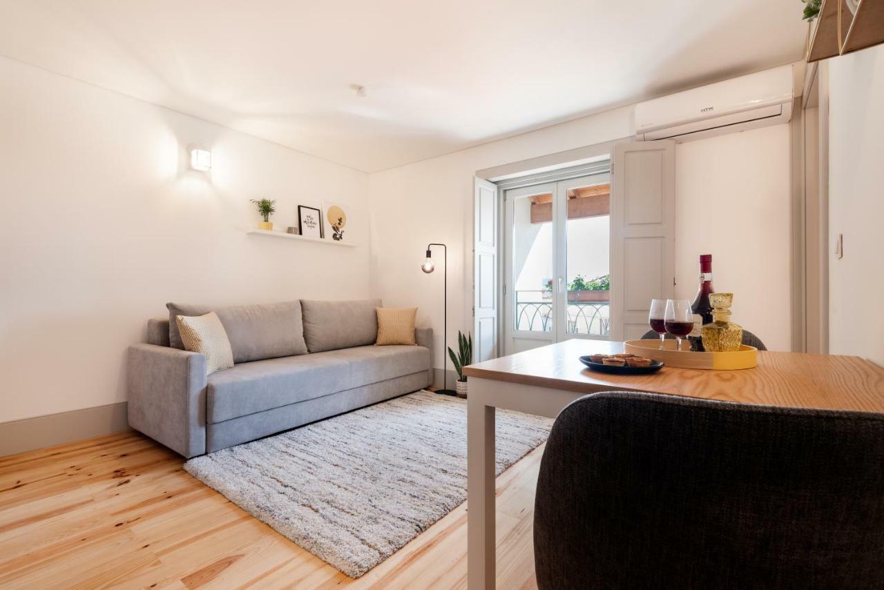 Lovelystay - Sun Loft W/ Balcony Porto Eksteriør billede
