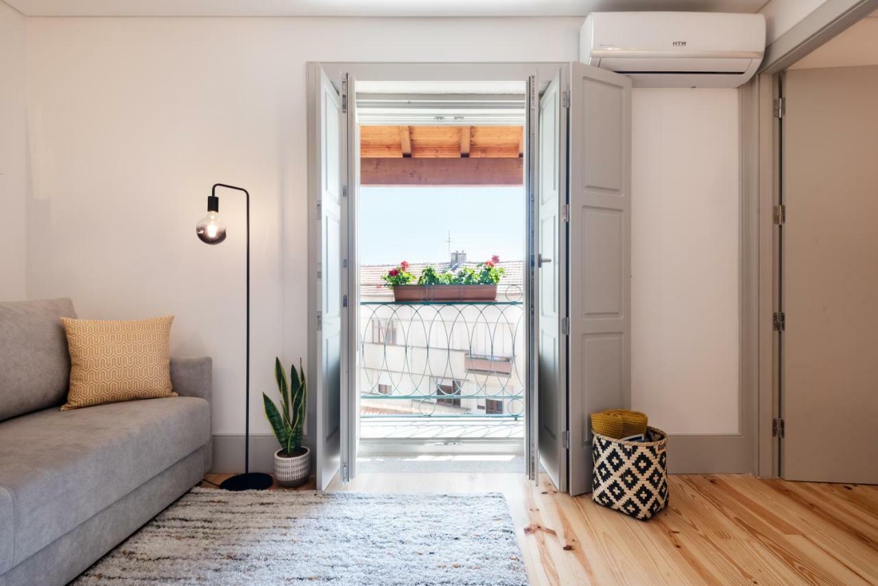 Lovelystay - Sun Loft W/ Balcony Porto Eksteriør billede